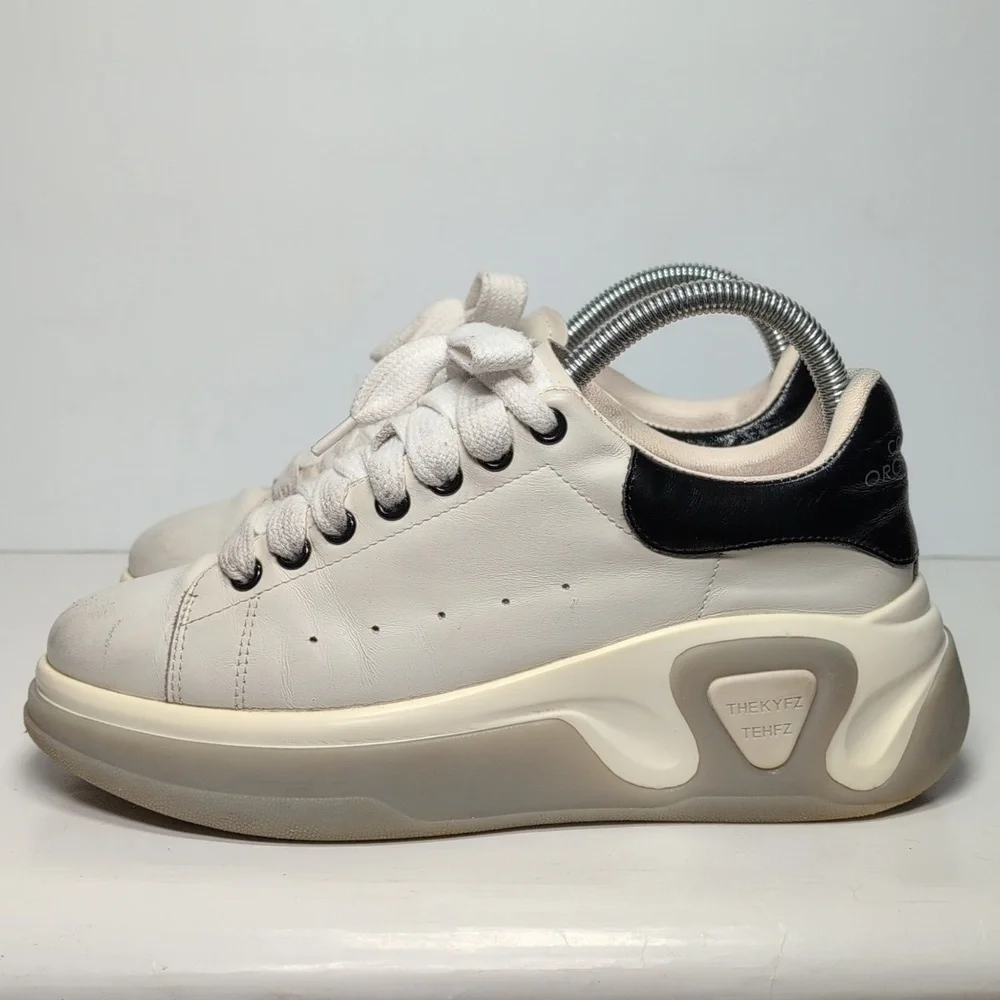 Coco Choo Original Design by EM Black And White chunky Sneakers womans size 7